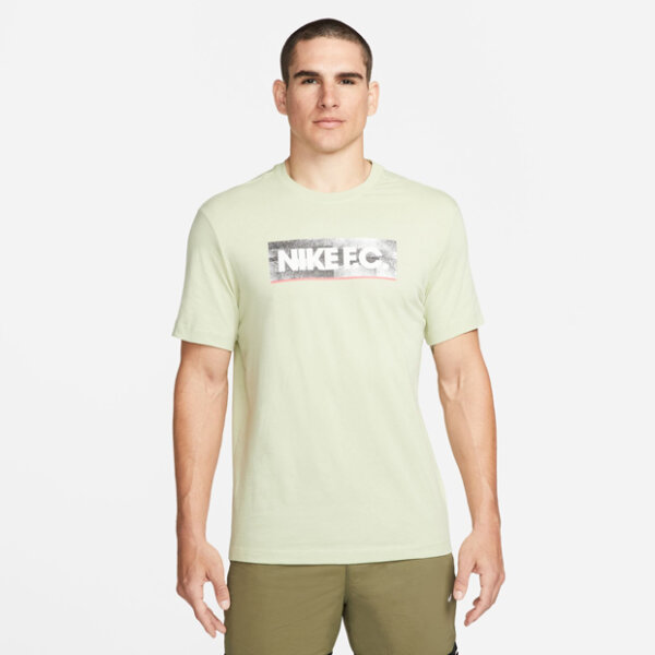 Nike F.C. T-Shirt grün S