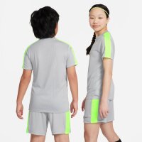 Nike Dri-FIT Academy 23 Fußballoberteil Kinder...