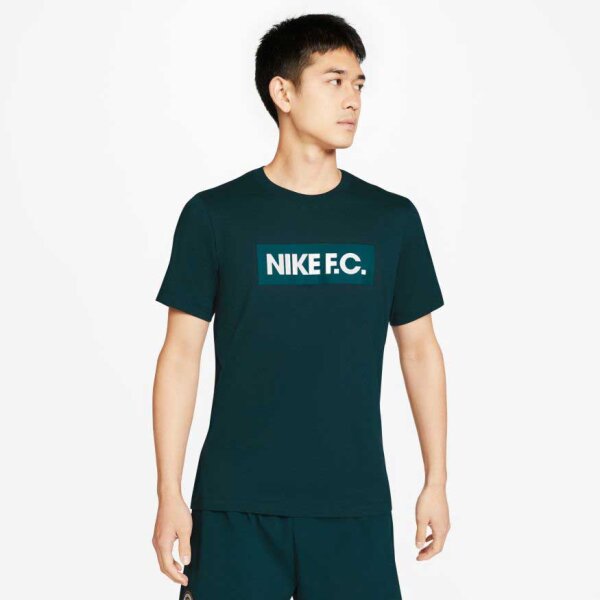Nike F.C. Essential T-Shirt grün